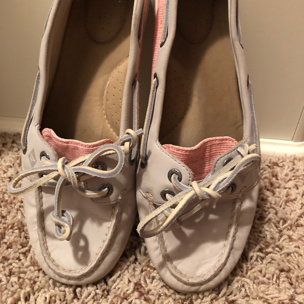 Shoes - Picture 2 of 2